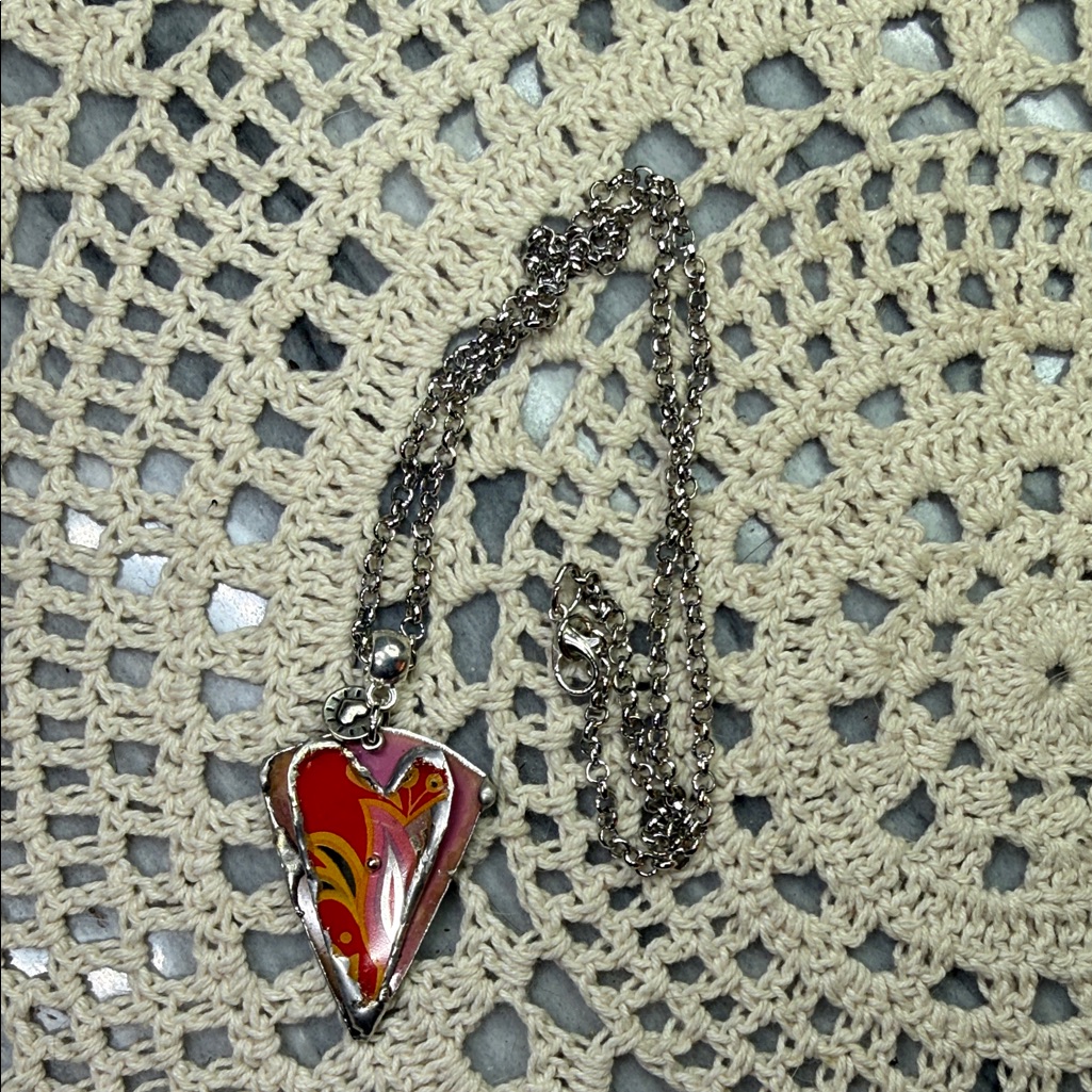 Elegant Red And Silver Vintage Tin Heart Pendant Necklace